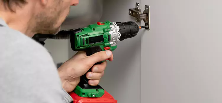 Commercial Door Hinge Repair Evanston