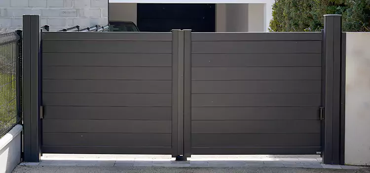Common Residential Gate Issues We Resolve in Evanston, IL